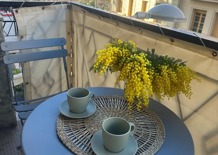 Appartamento Quiet Modern In The Very Heart Of *